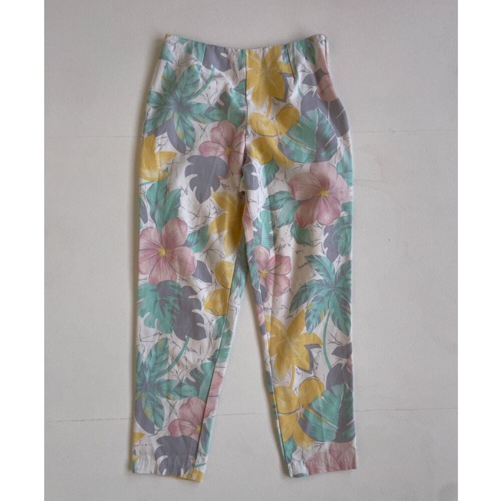 Vtg 80s Pastel Floral High Rise Cropped Pants / CARLING BASSETT / 11 / Rayon
